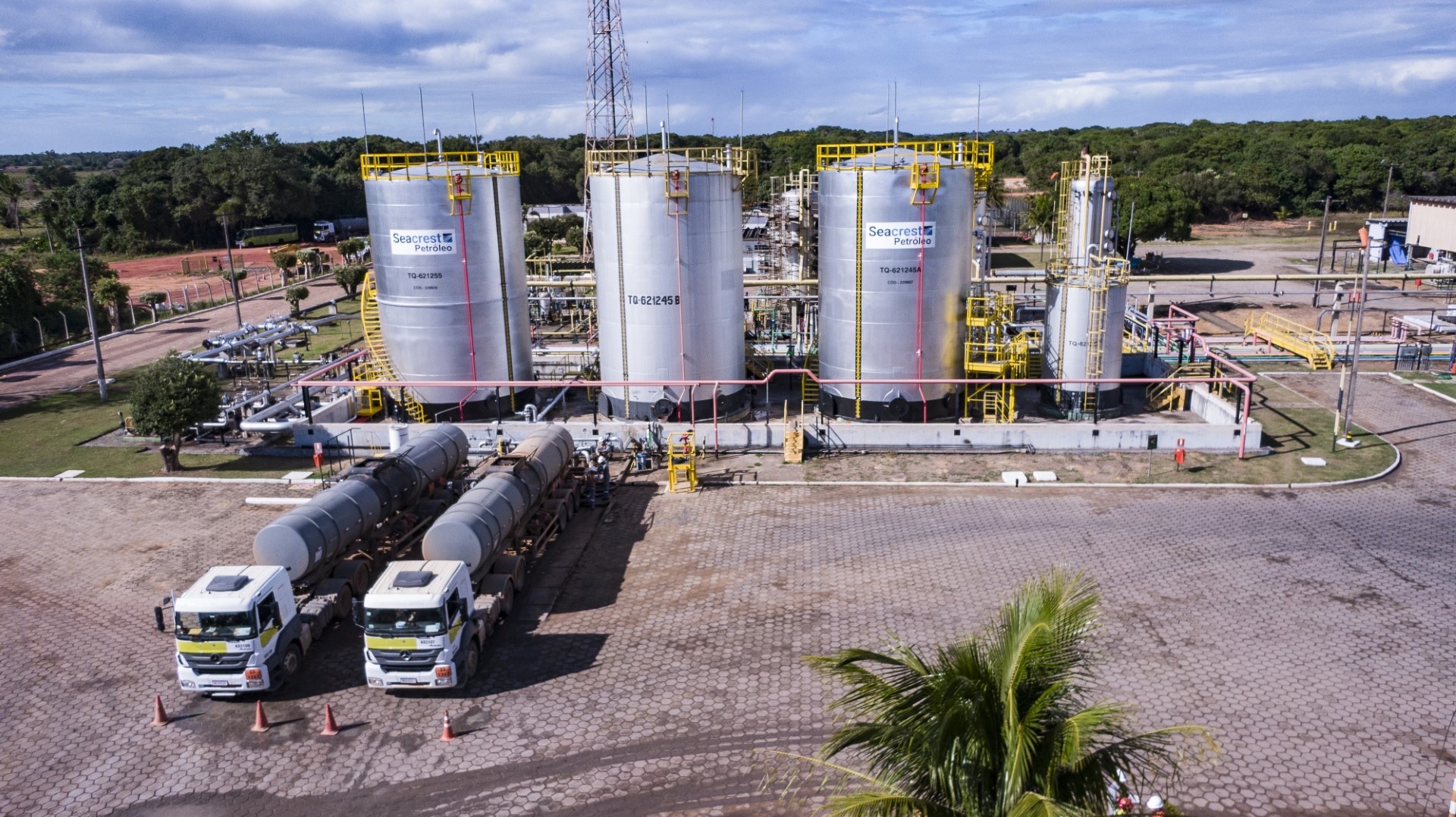 Seacrest Petroleo storage tanks.